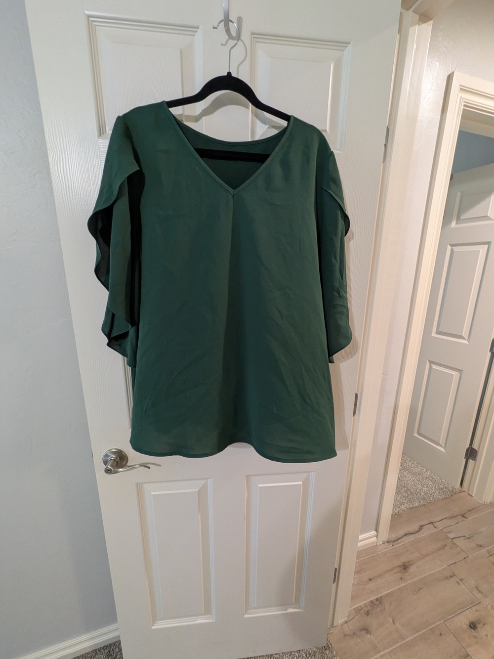 Elegant Forest Green V-Neck Flutter Sleeve Blouse